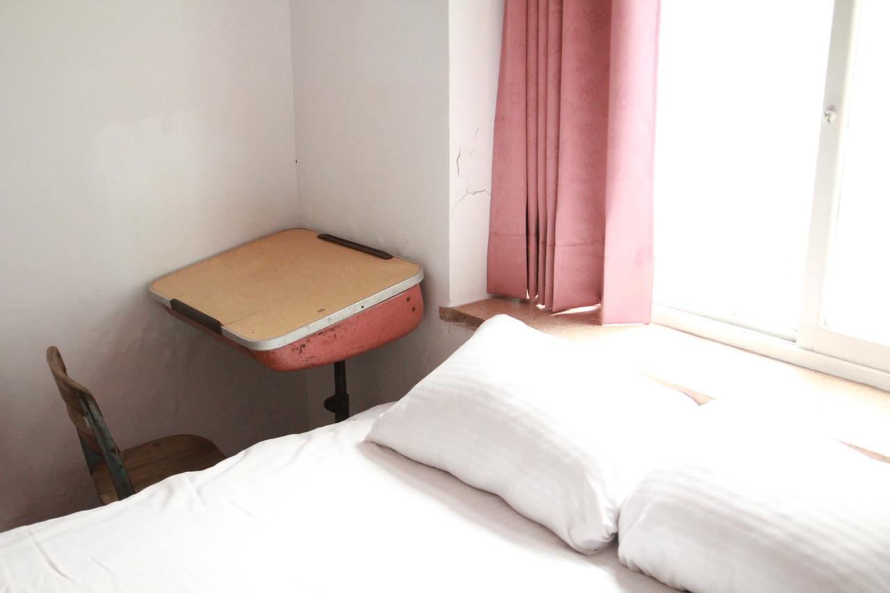 Tainan Macarthur Homestay エクステリア 写真